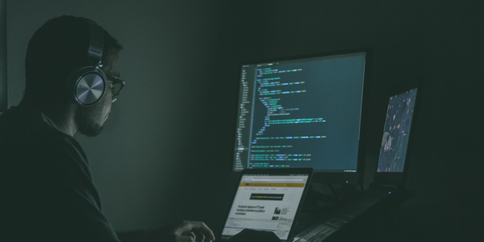 Cybersecurity & 24/7 SOC Services